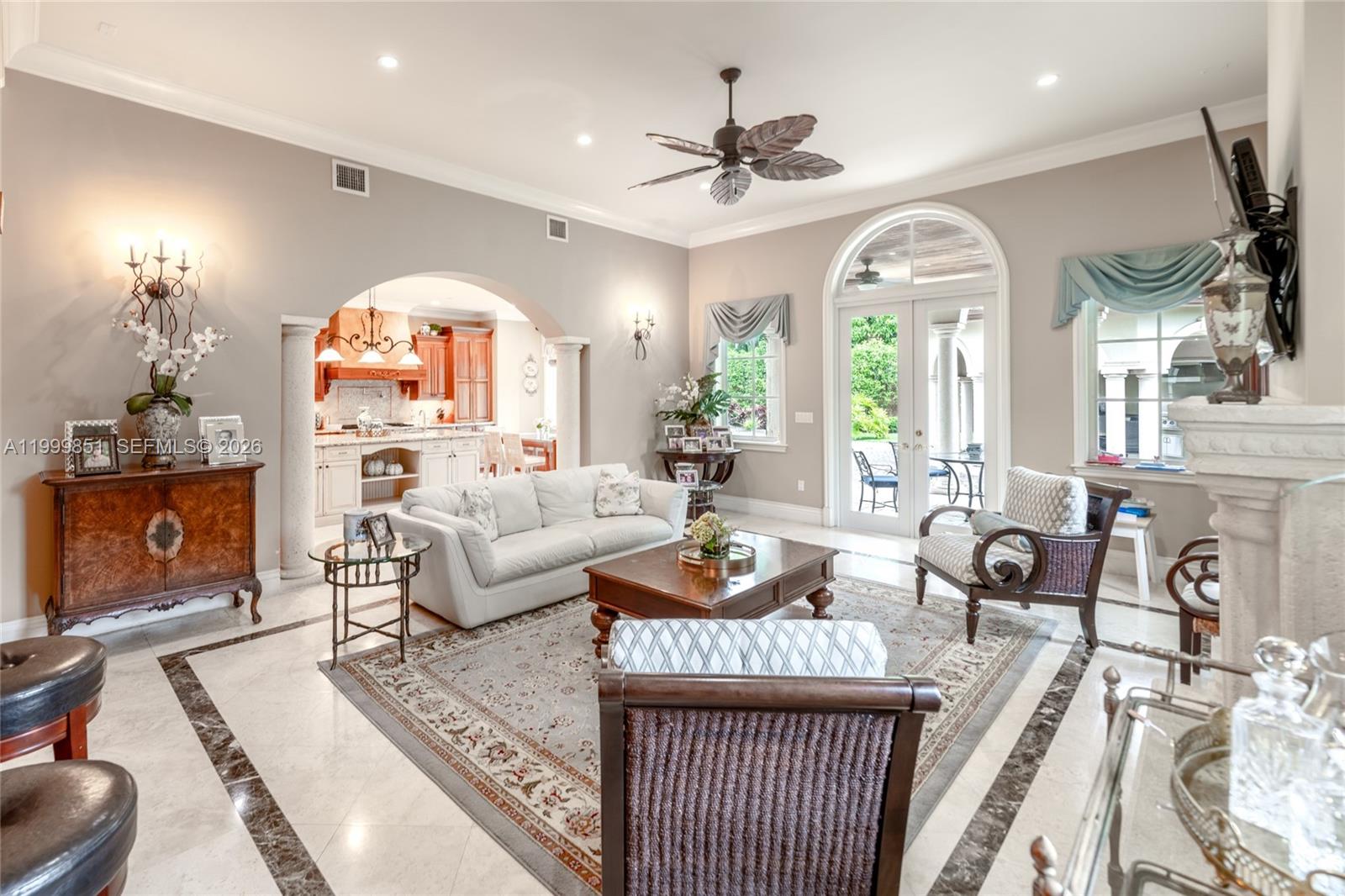 TOWN & RANCH ESTATES - Residential