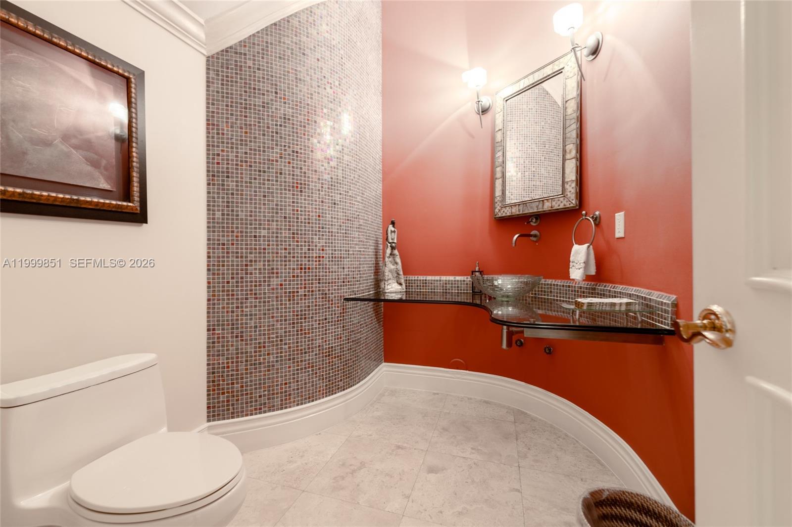 TOWN & RANCH ESTATES - Residential