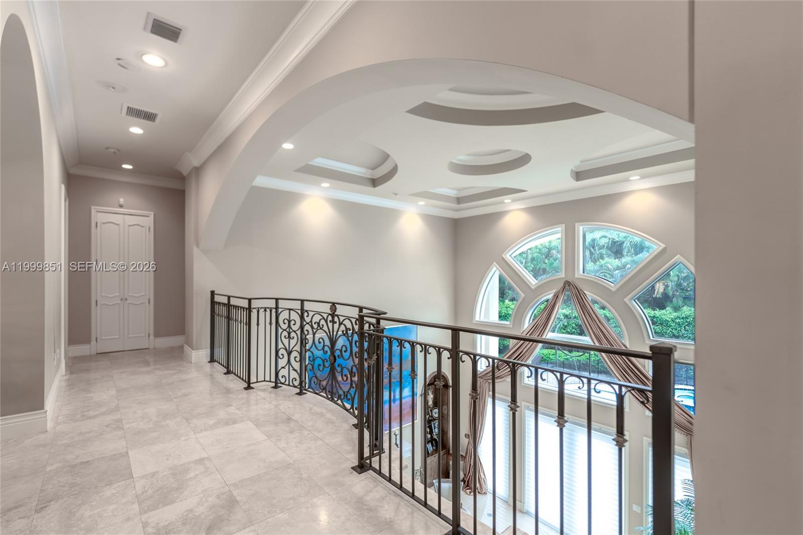 TOWN & RANCH ESTATES - Residential