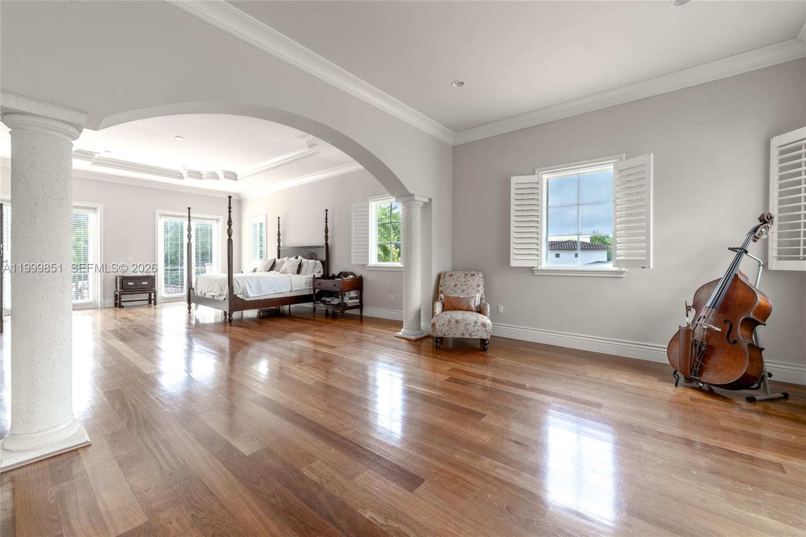 TOWN & RANCH ESTATES - Residential