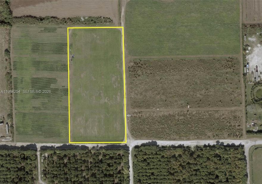 Exceptional 5-acre corner parcel offering a unique investment opportunity. The property features access from two different streets, providing excellent flexibility for development and future use. With its corner positioning and dual access points, the land offers strong potential to subdivide into two separate folios, making it ideal for investors, builders, or future residential development. The property is fully fenced and includes a water well, adding practical value and functionality for agricultural, residential, or future development use. This versatile parcel provides privacy, accessibility, and multiple possibilities for expansion or resale, all within a growing area with strong long-term value. A rare opportunity to secure a large tract of land with subdivision potential and excellent positioning.