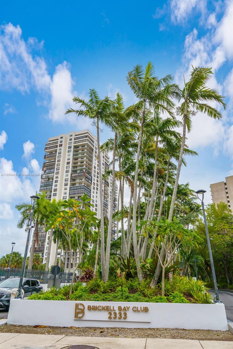 BRICKELL BAY CLUB CONDO - Residential Lease