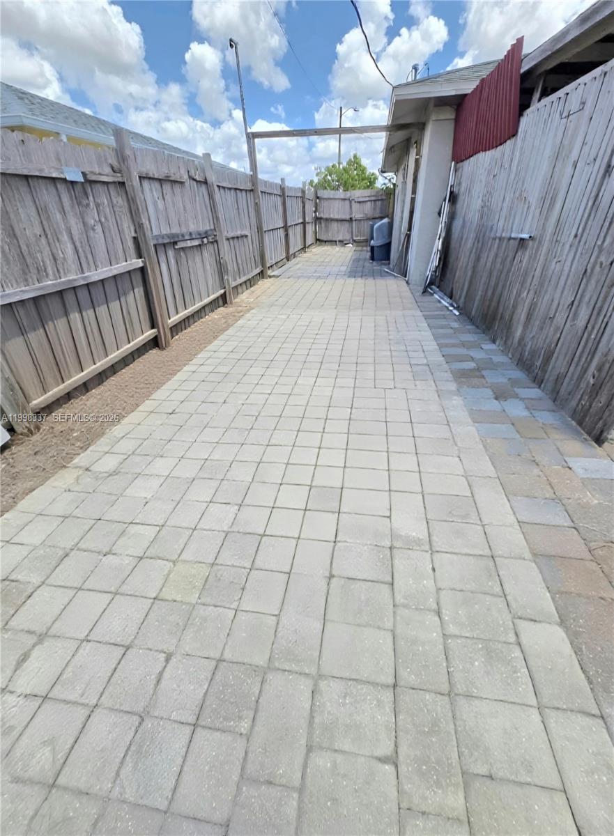 CAPE CORAL - Residential Income