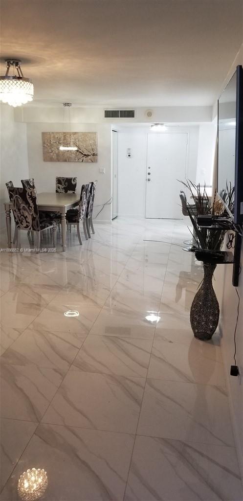 WINSTON TOWERS 200 - Residential Lease
