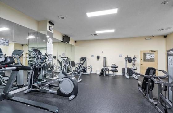 WINSTON TOWERS 200 - Residential Lease