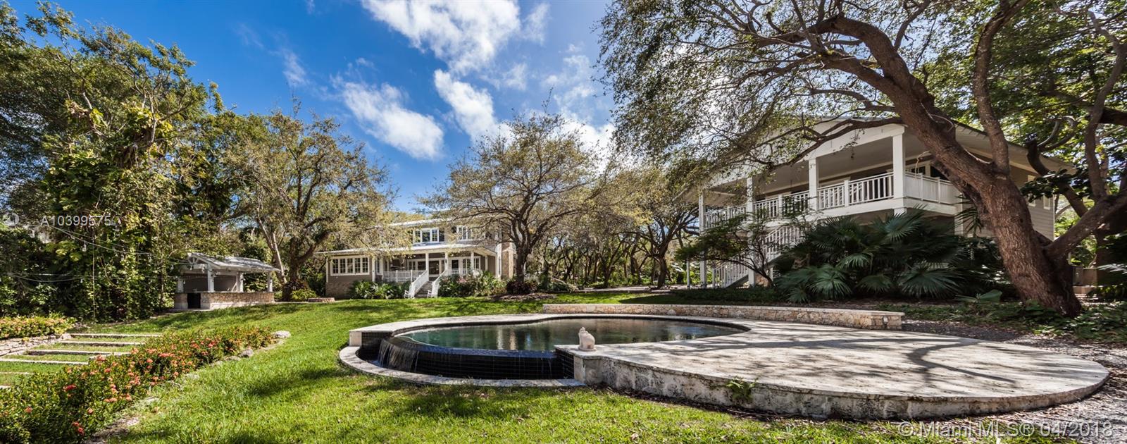 HAMMOCK LAKE PARK - Residential