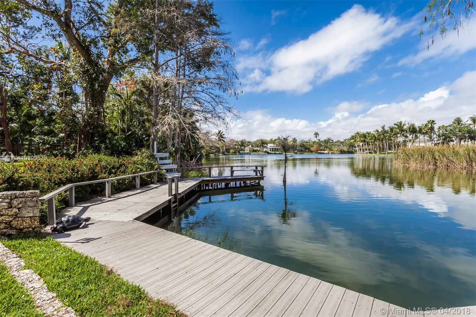 HAMMOCK LAKE PARK - Residential