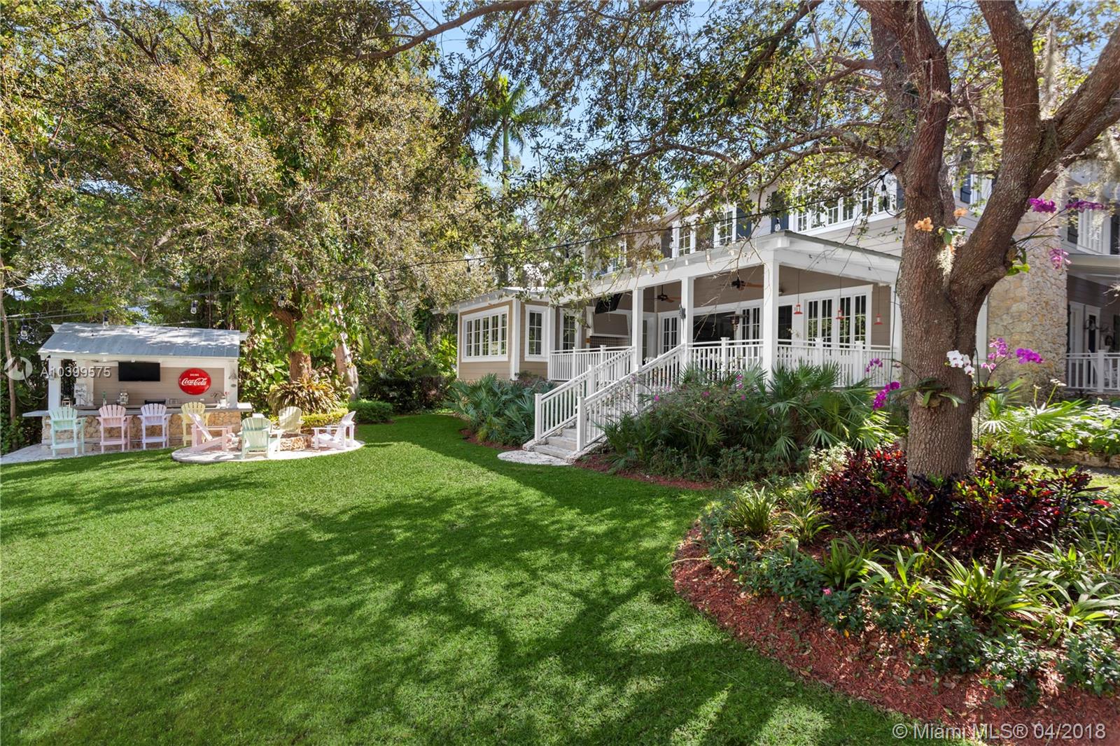 HAMMOCK LAKE PARK - Residential