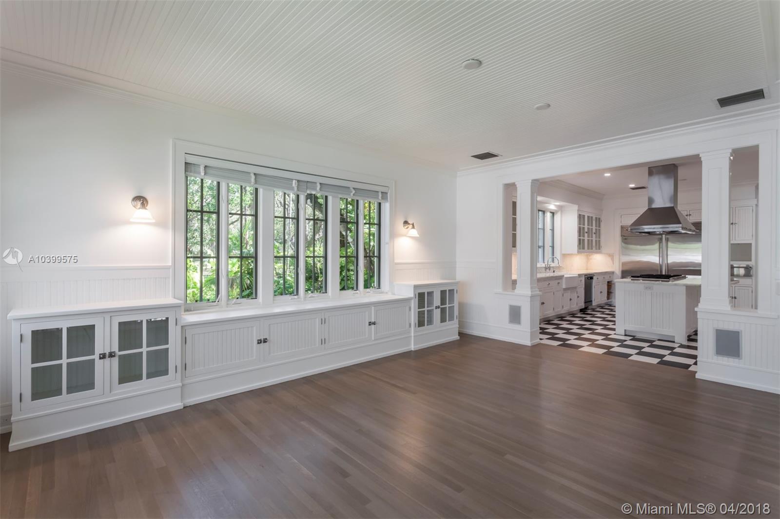 HAMMOCK LAKE PARK - Residential