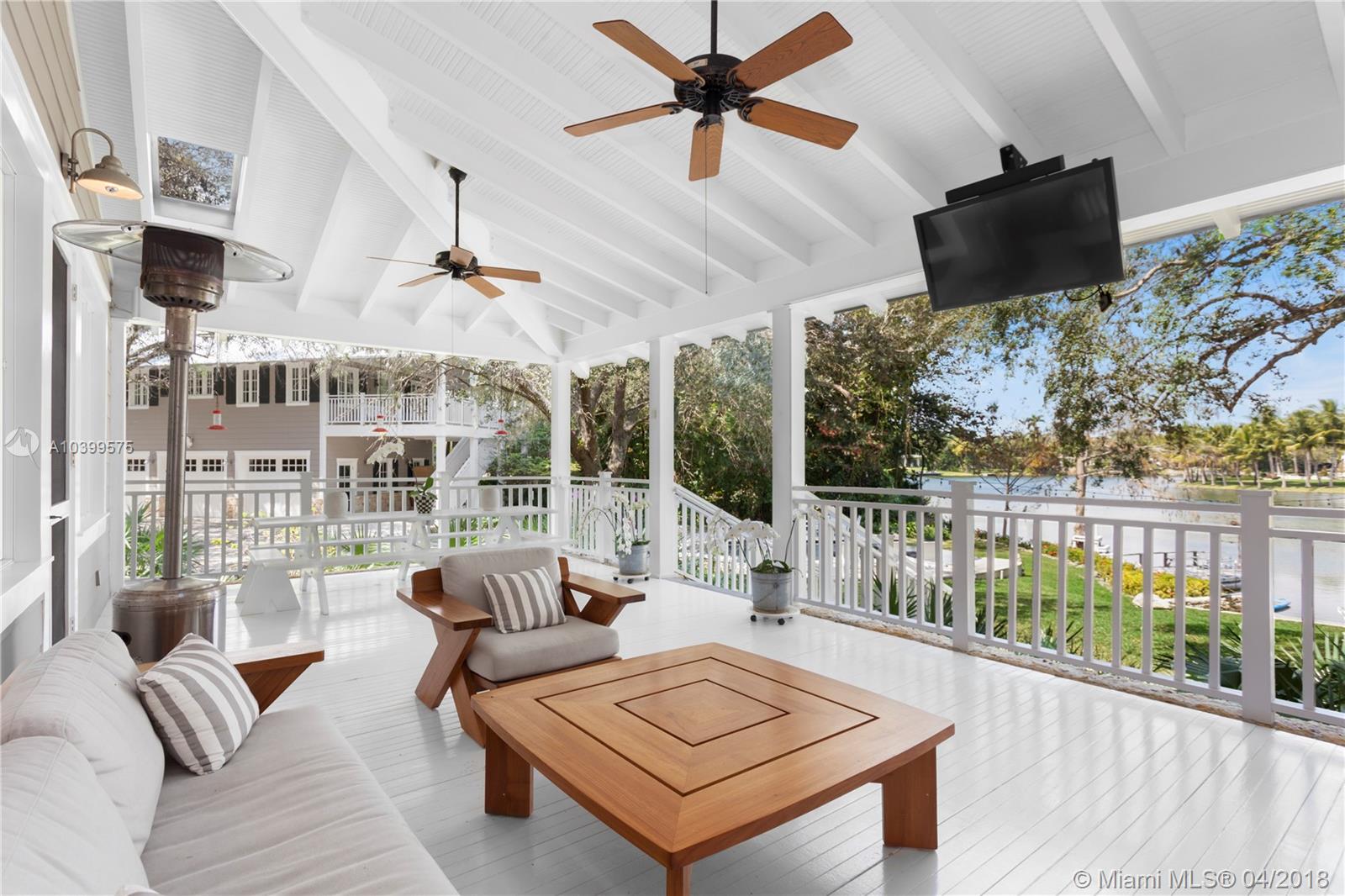 HAMMOCK LAKE PARK - Residential