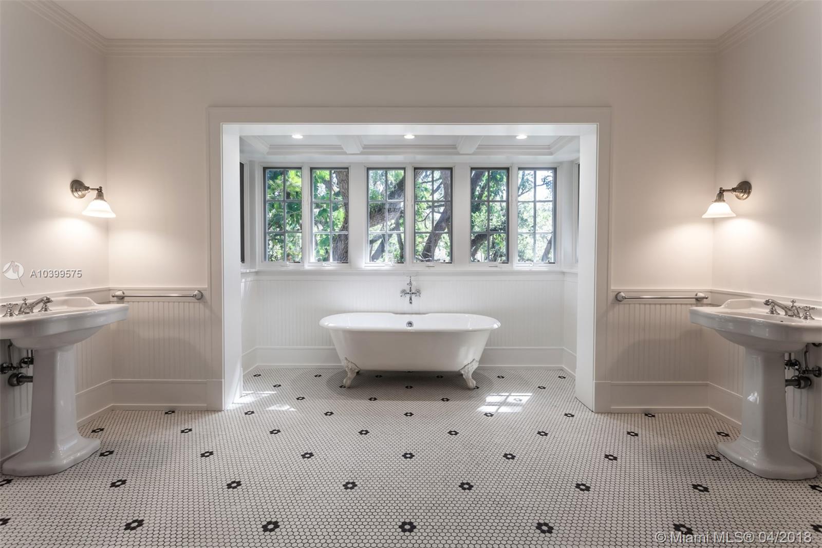 HAMMOCK LAKE PARK - Residential