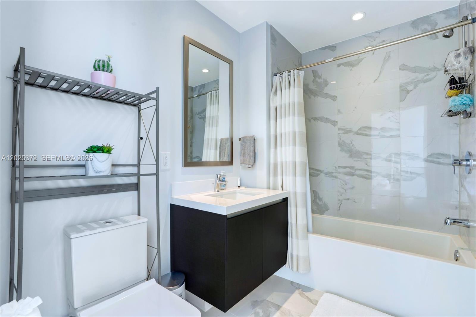 PARAMOUNT MIAMI WORLDCENT - Residential