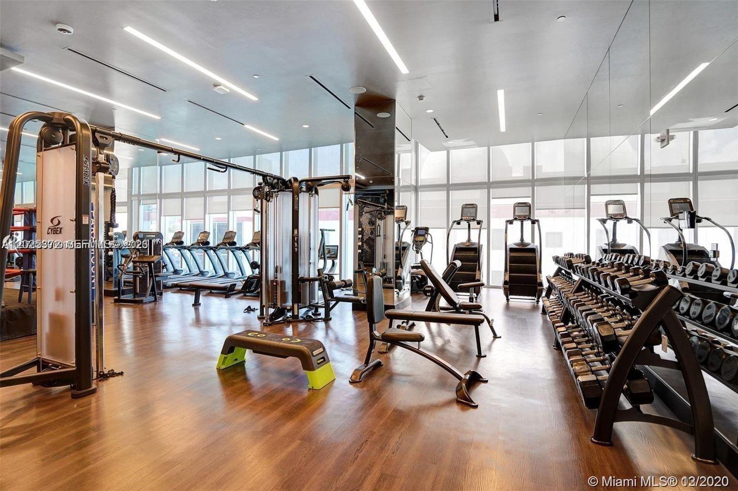 PARAMOUNT MIAMI WORLDCENT - Residential