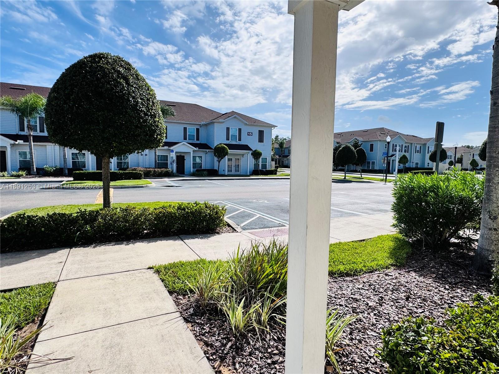 West Lucaya - Residential