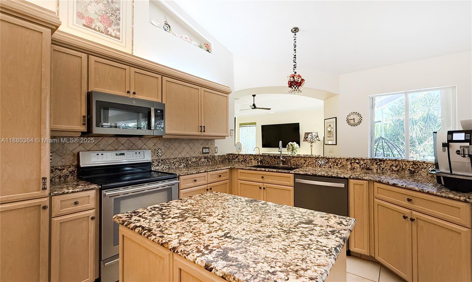 PORT ST LUCIE FLORESTA PI - Residential