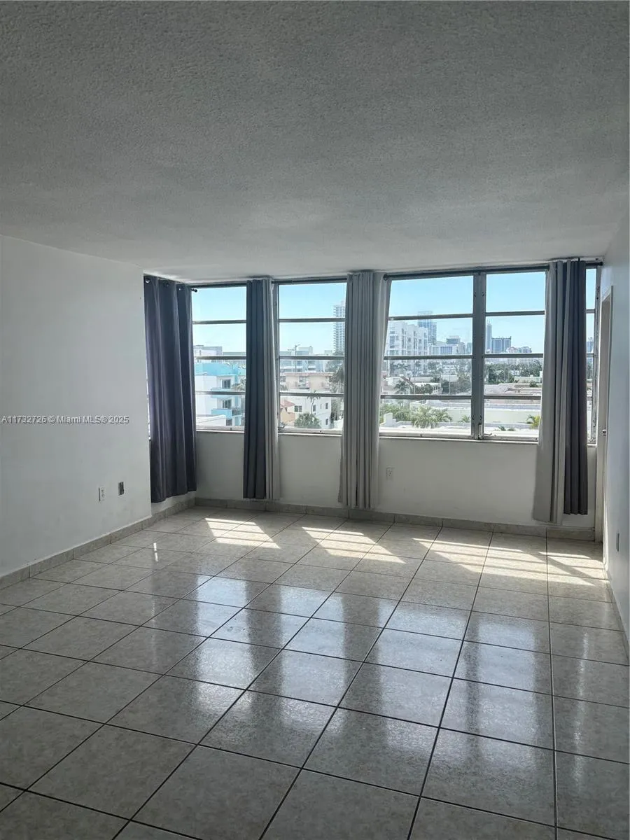 Miami Beach, Florida 33141, United States, 1 Bedroom Bedrooms, ,1 BathroomBathrooms,Residential,Active,13306