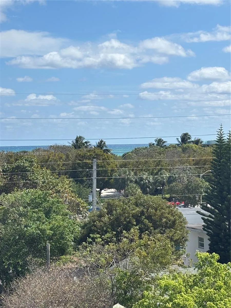 Miami Beach, Florida 33141, United States, 1 Bedroom Bedrooms, ,1 BathroomBathrooms,Residential,Active,13306