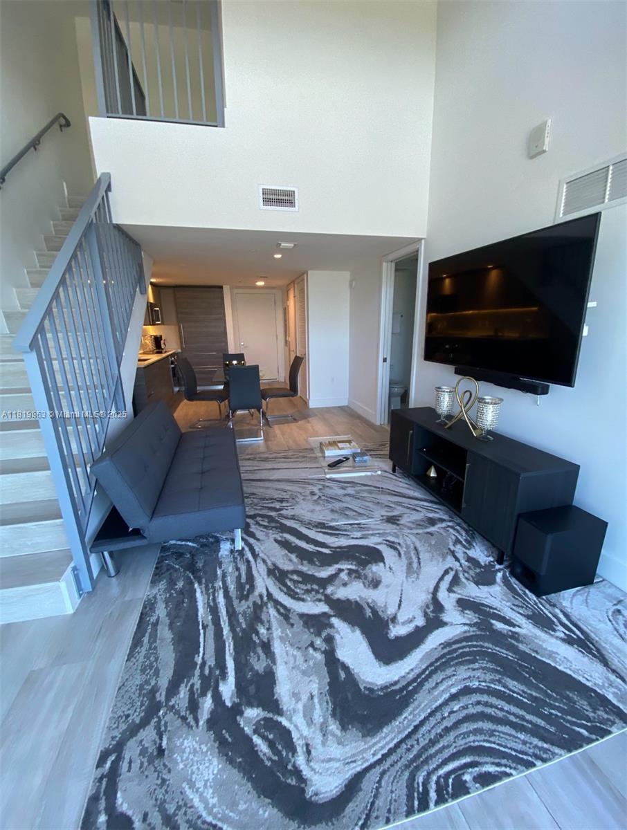 3401 MIDTOWN CONDO - Residential Lease