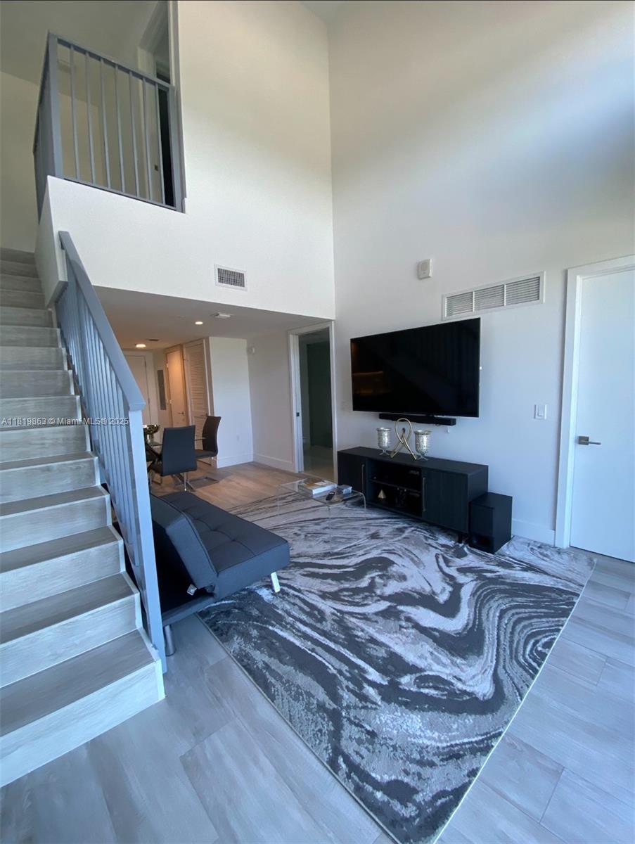 3401 MIDTOWN CONDO - Residential Lease