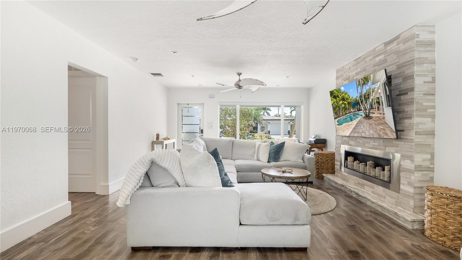 BEL-AIR - Residential