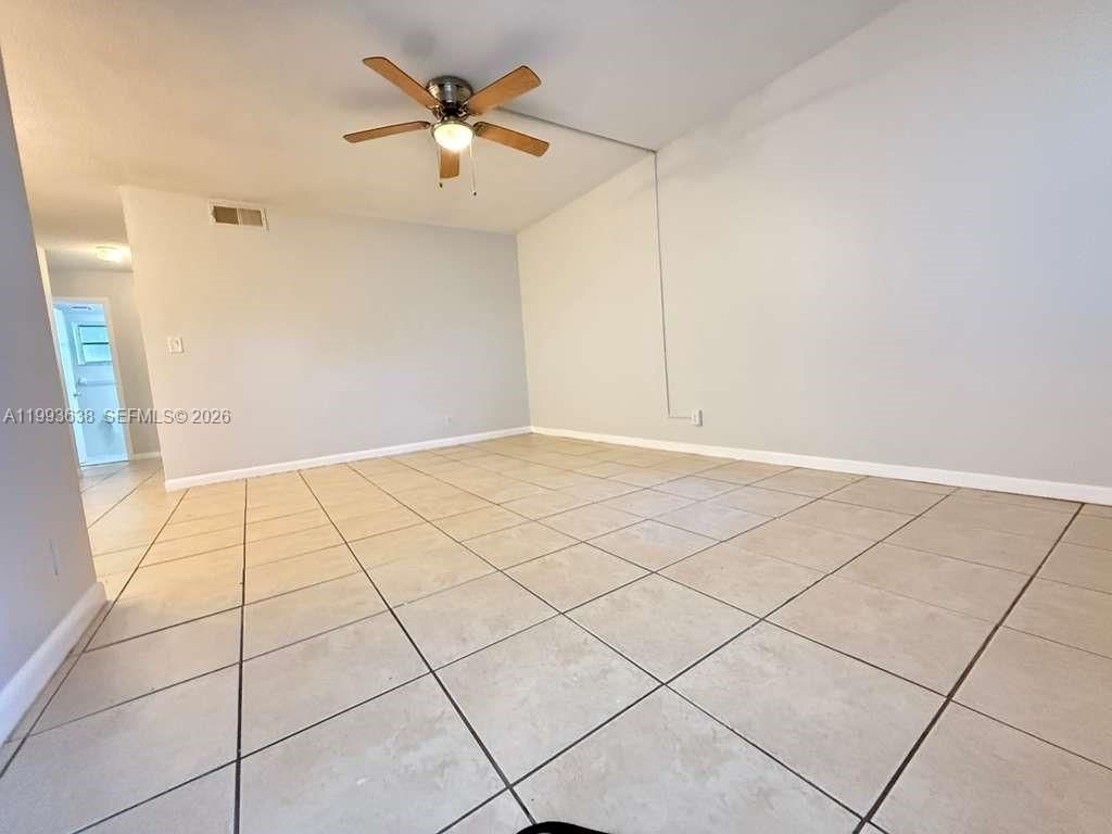 Photo of 606 S C St #103, Lake Worth, FL 33460 (MLS # A11993638)