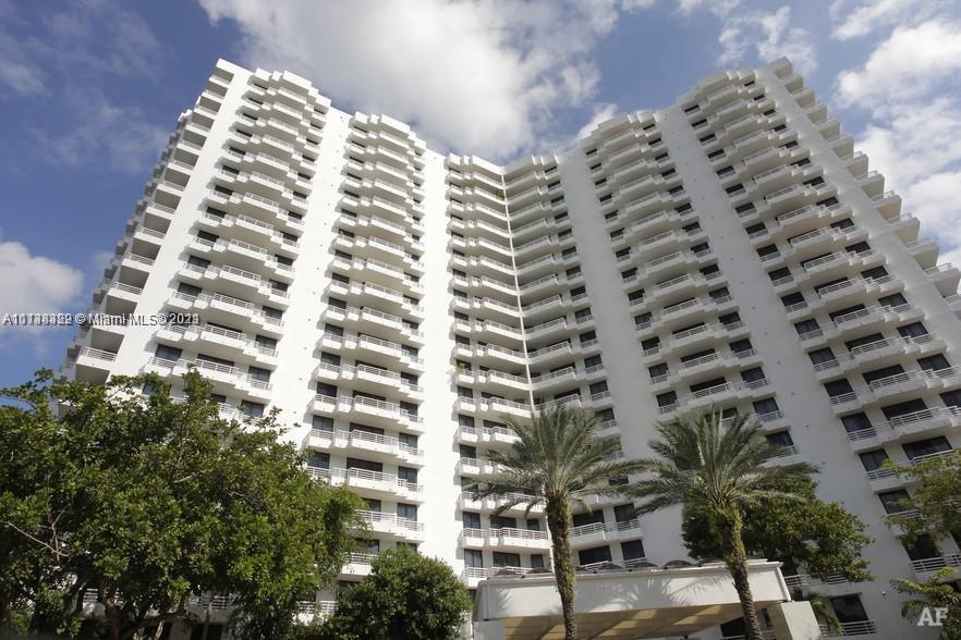 PARC CENTRAL AVENTURA EAS - Residential Lease