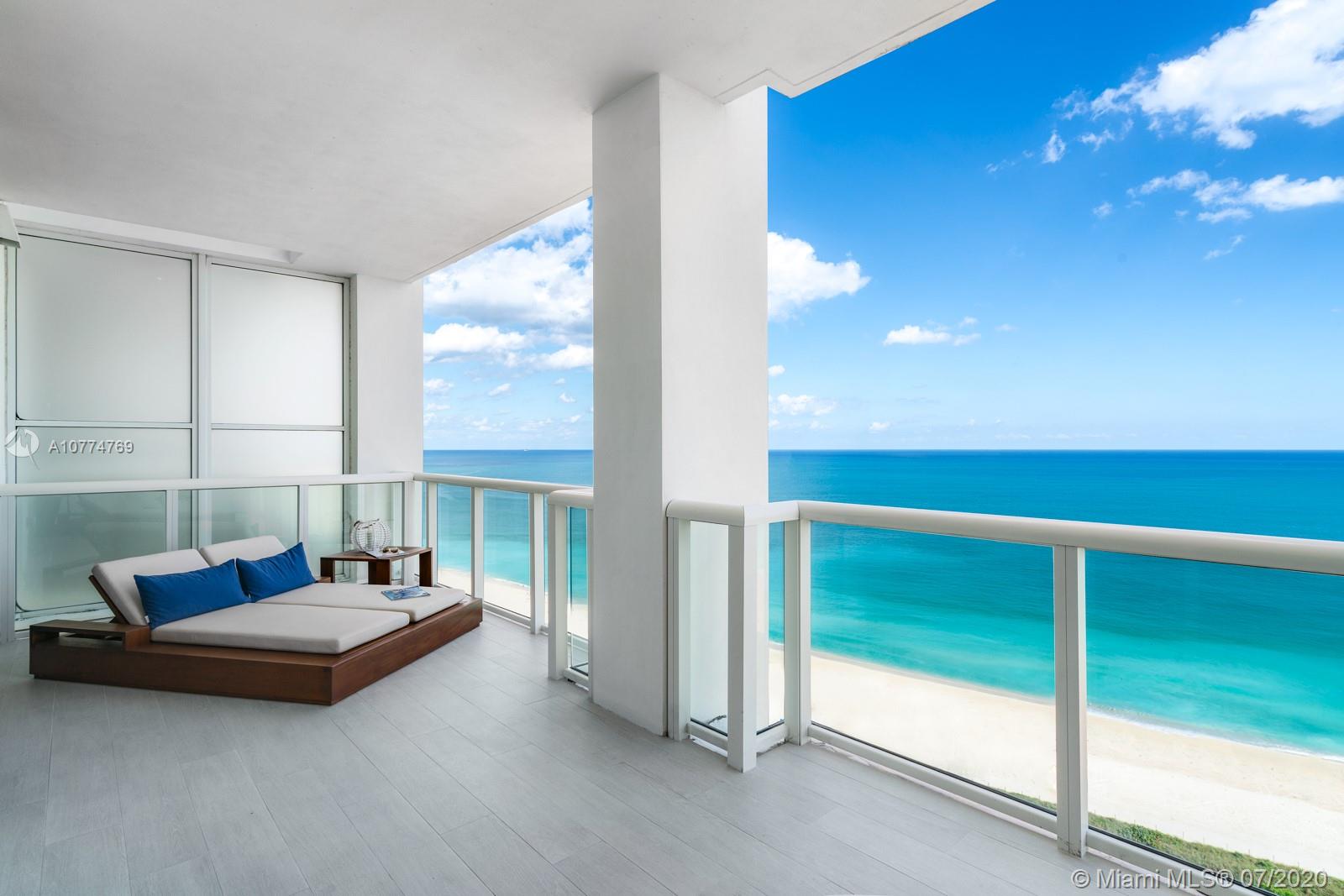 CONTINUUM ON SOUTH BEACH - Residential