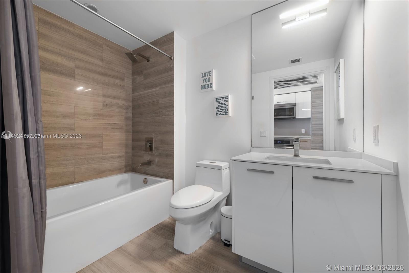 BRICKELLHOUSE CONDO - Residential Lease