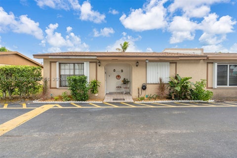 Photo of 7810 Pembroke Rd, Miramar, FL 33023 (MLS # A12101405)