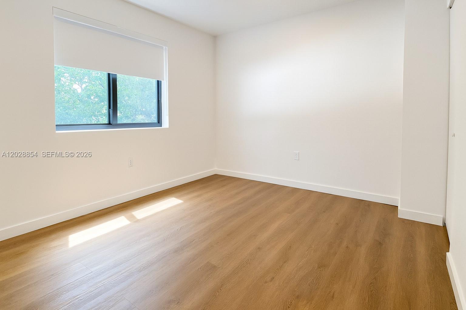 1950 Fletcher St 302