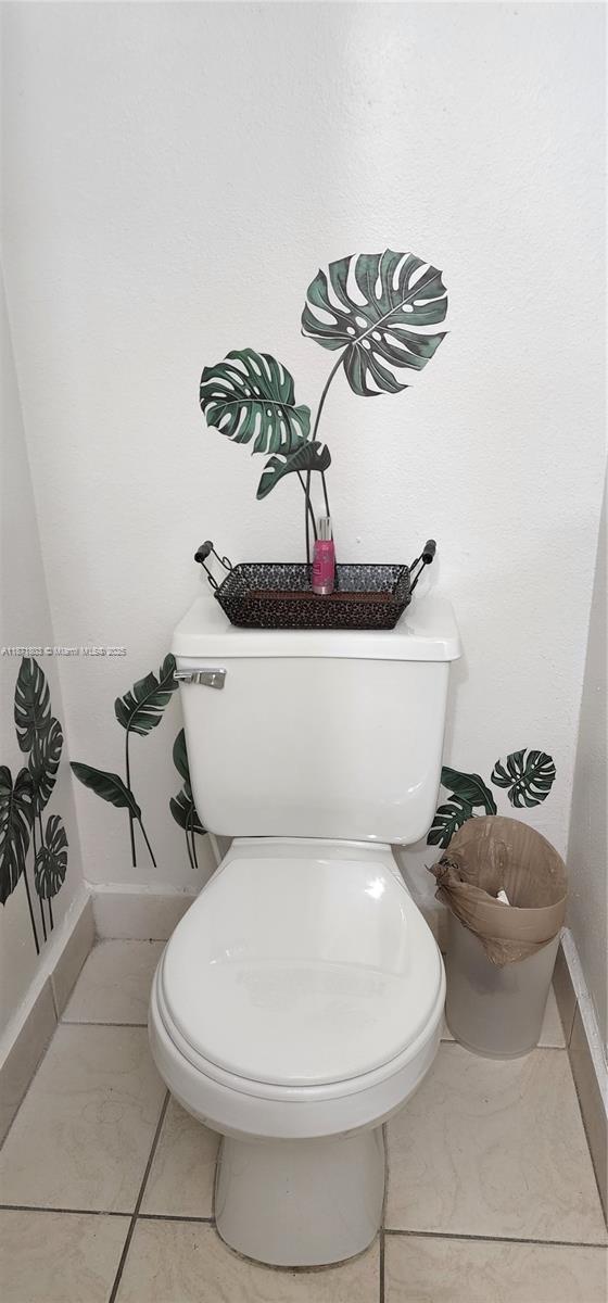 VENETIAN GARDENS AT COUNT - Residential