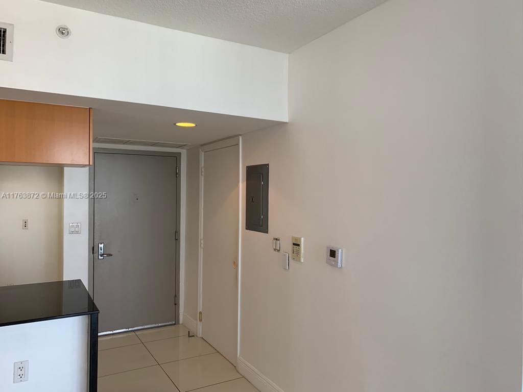 OPERA TOWER CONDO - Residential