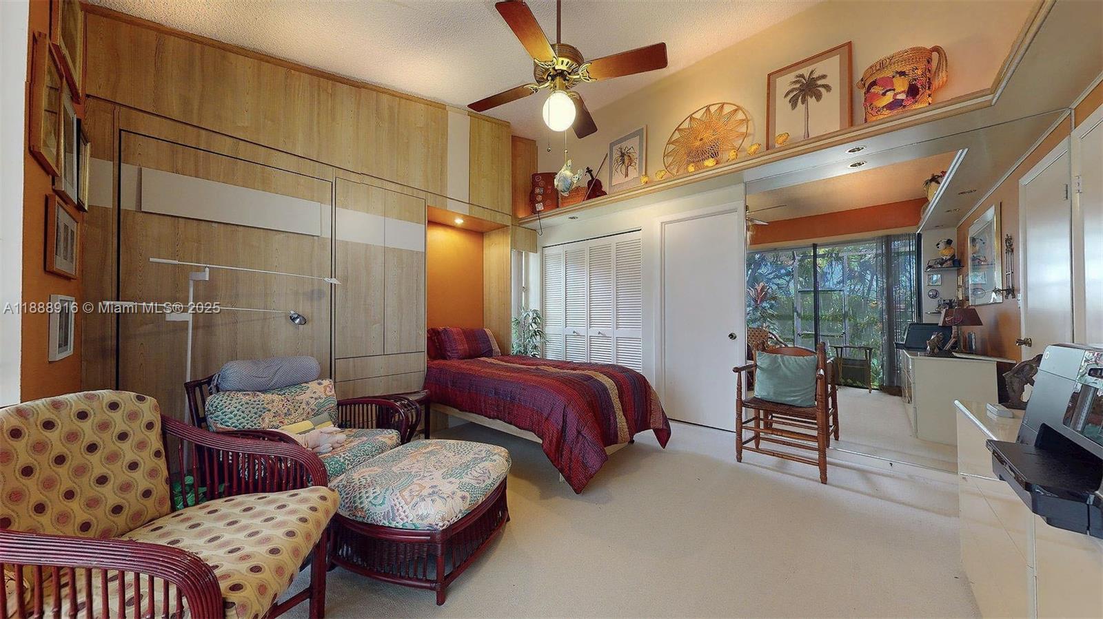 THE TOWNHOMES OF DORAL OA - Residential