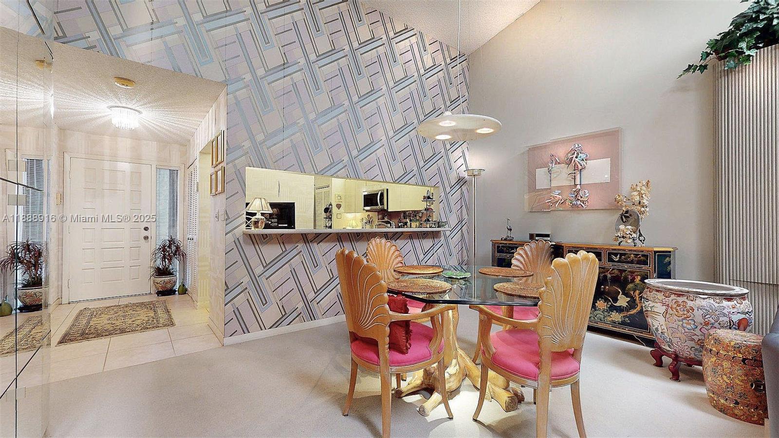 THE TOWNHOMES OF DORAL OA - Residential