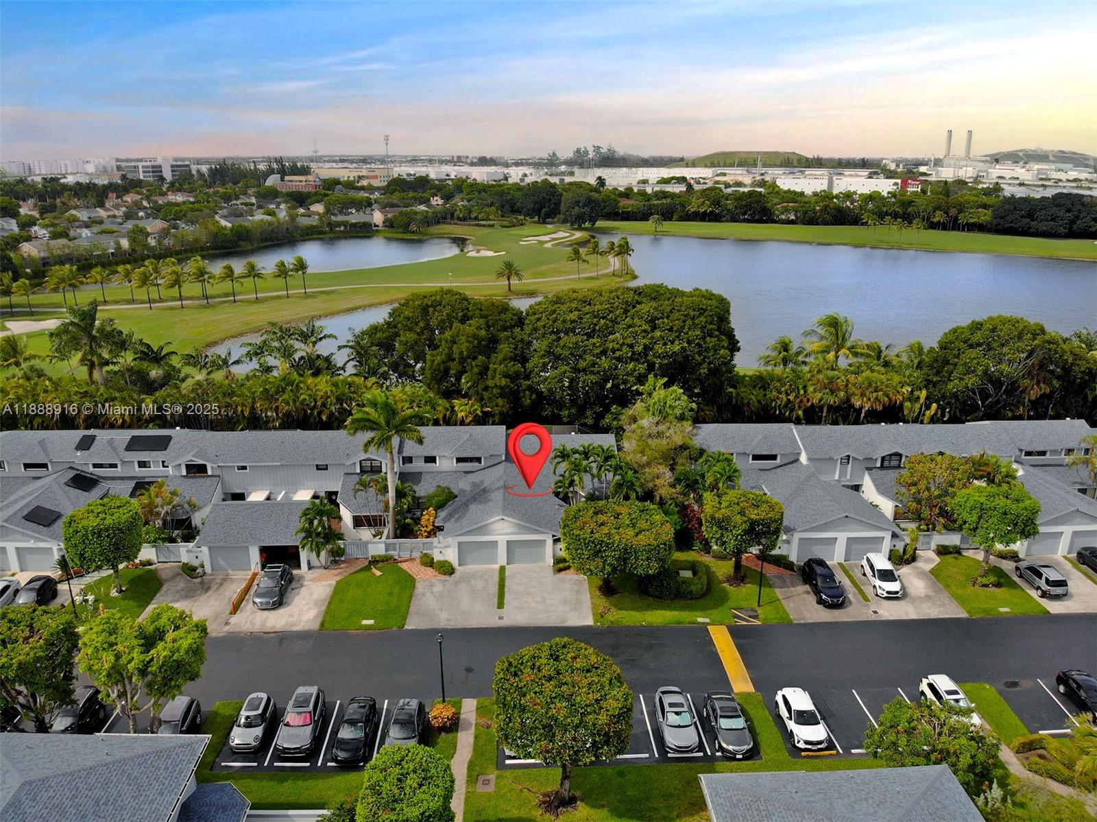 THE TOWNHOMES OF DORAL OA - Residential