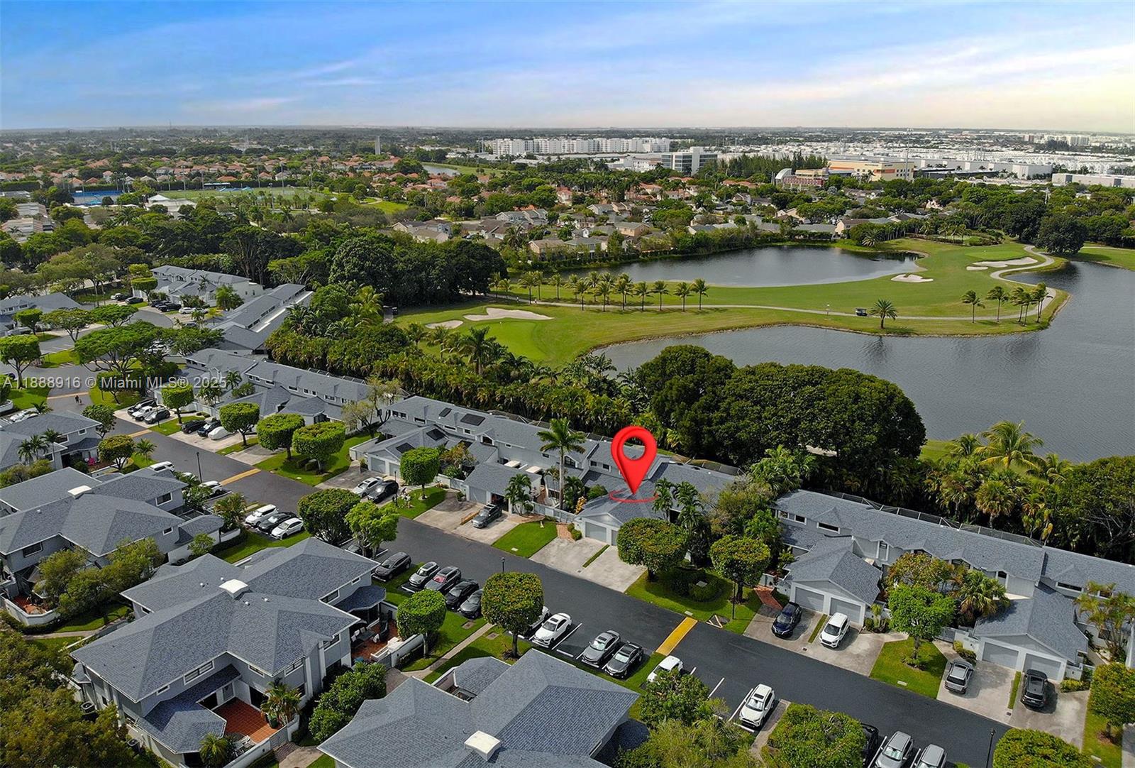 THE TOWNHOMES OF DORAL OA - Residential