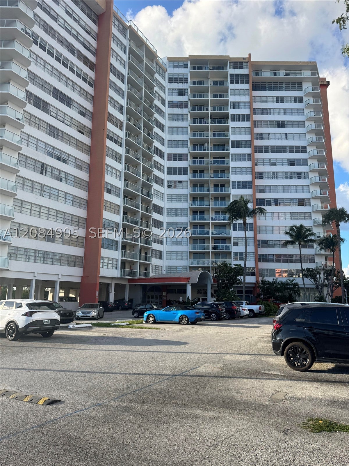 1301 NE Miami Gardens Dr 515W, Miami FL 33179