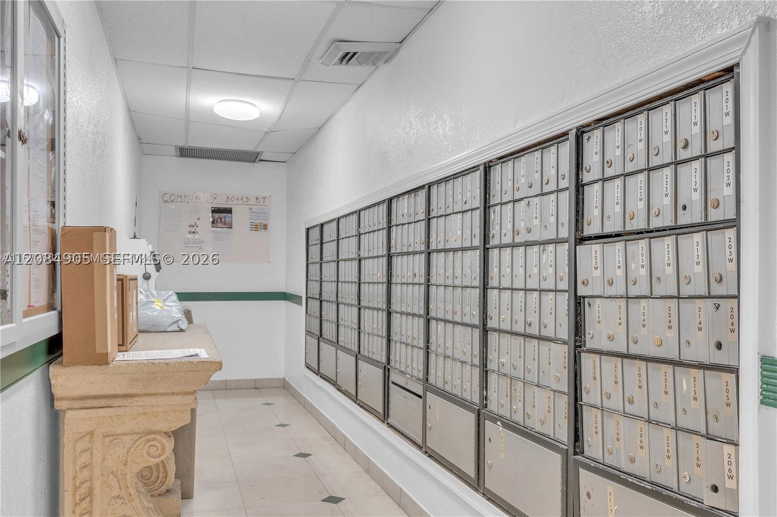1301 NE Miami Gardens Dr 515W