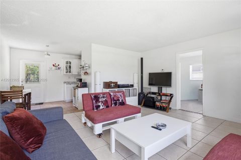 Tiny photo for 7811 SW 9th St, North Lauderdale, FL 33068 (MLS # A12012365)