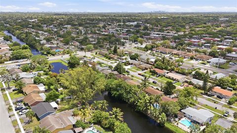 Tiny photo for 7811 SW 9th St, North Lauderdale, FL 33068 (MLS # A12012365)
