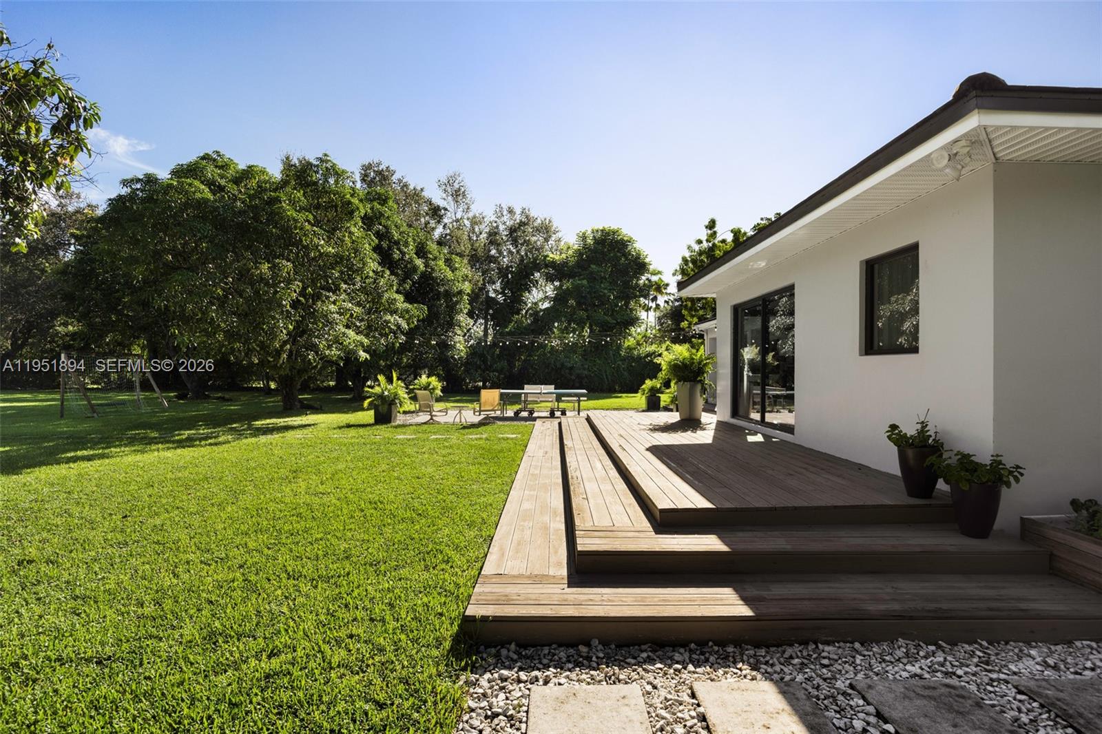 FLAGLER GROVES ESTATES SE - Land