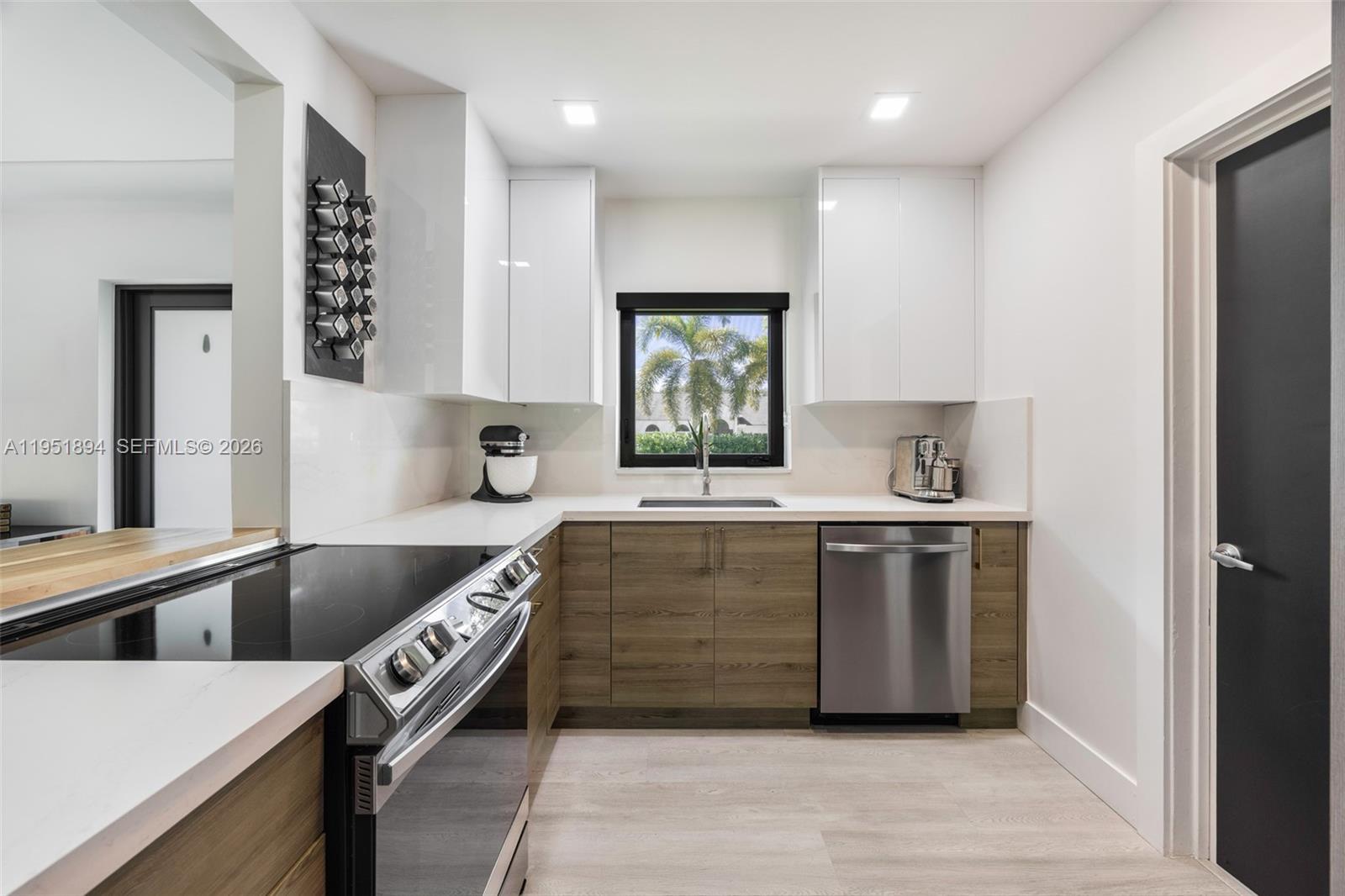 FLAGLER GROVES ESTATES SE - Land