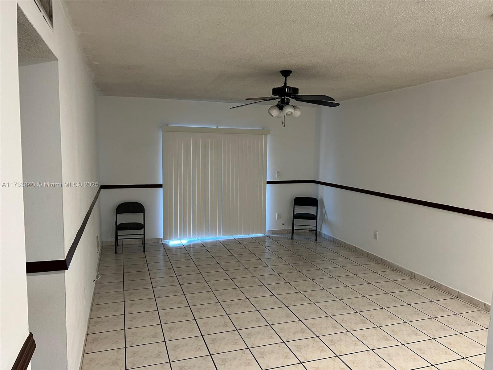 GOLDEN GATE CONDO - Residential