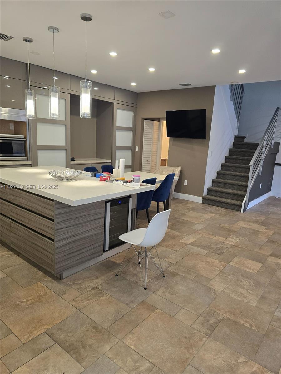 WEST LAKE VILLAGE PLAT - Residential Lease