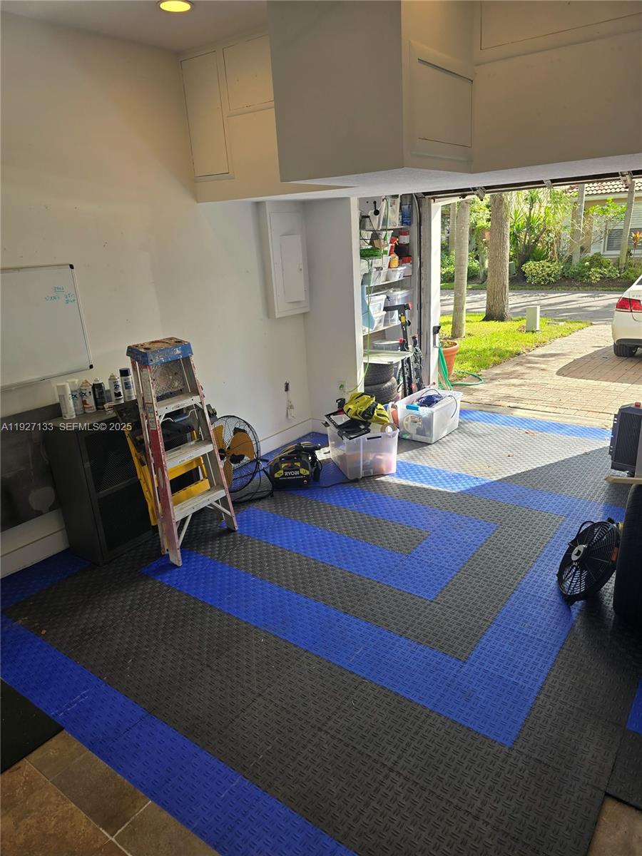 WEST LAKE VILLAGE PLAT - Residential Lease