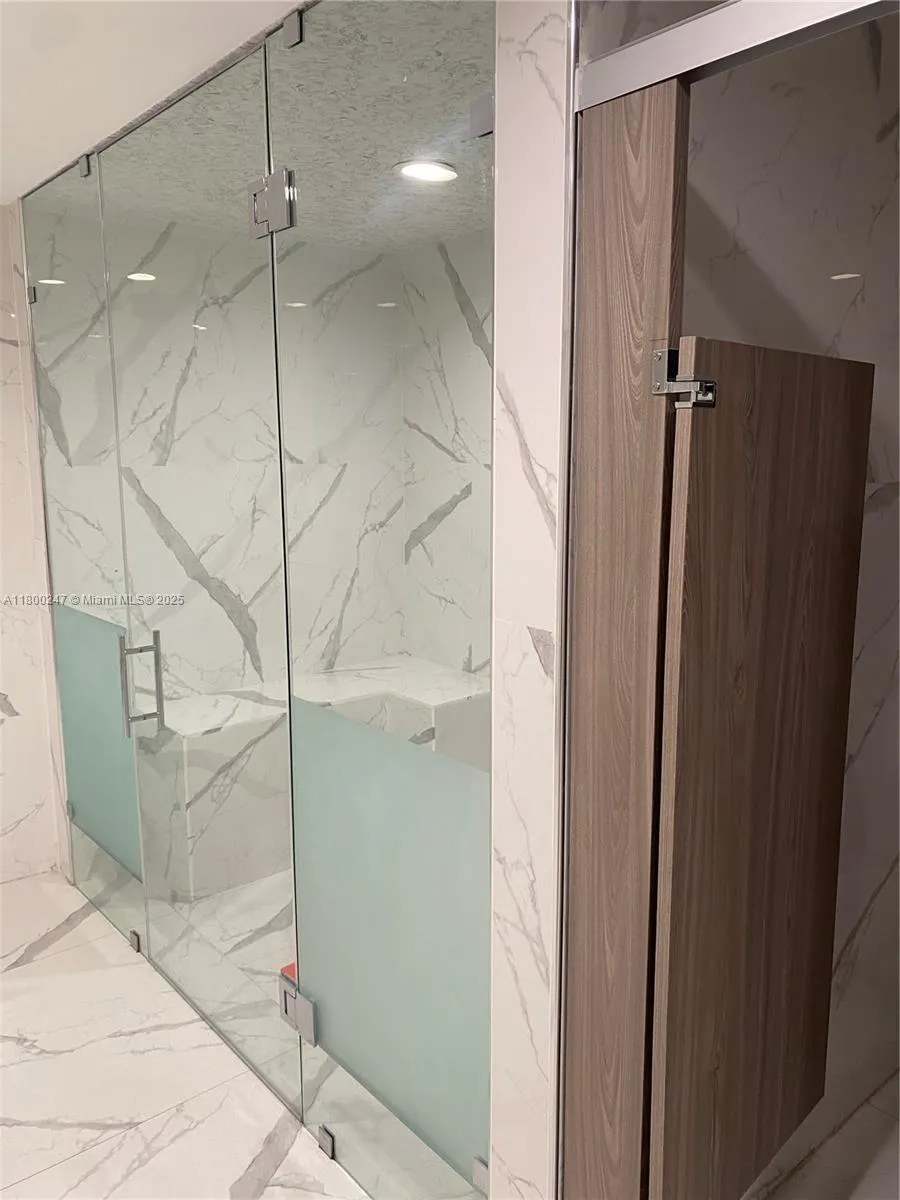 Miami, Florida 33137, United States, 2 Bedrooms Bedrooms, ,2 BathroomsBathrooms,Residential,Active,126682