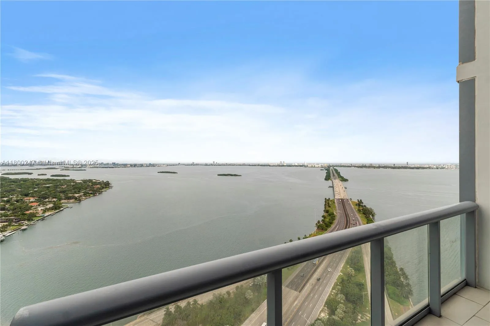 Miami, Florida 33137, United States, 2 Bedrooms Bedrooms, ,2 BathroomsBathrooms,Residential,Active,126682