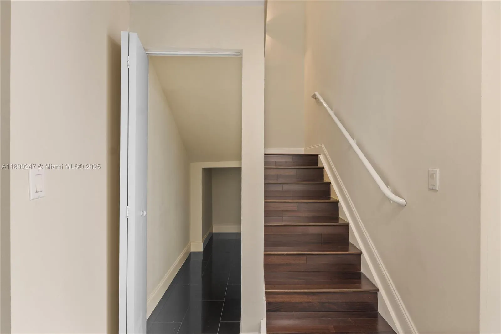 Miami, Florida 33137, United States, 2 Bedrooms Bedrooms, ,2 BathroomsBathrooms,Residential,Active,126682