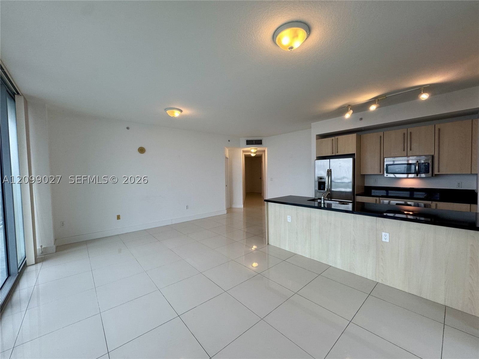 1111 SW 1st Ave 3714