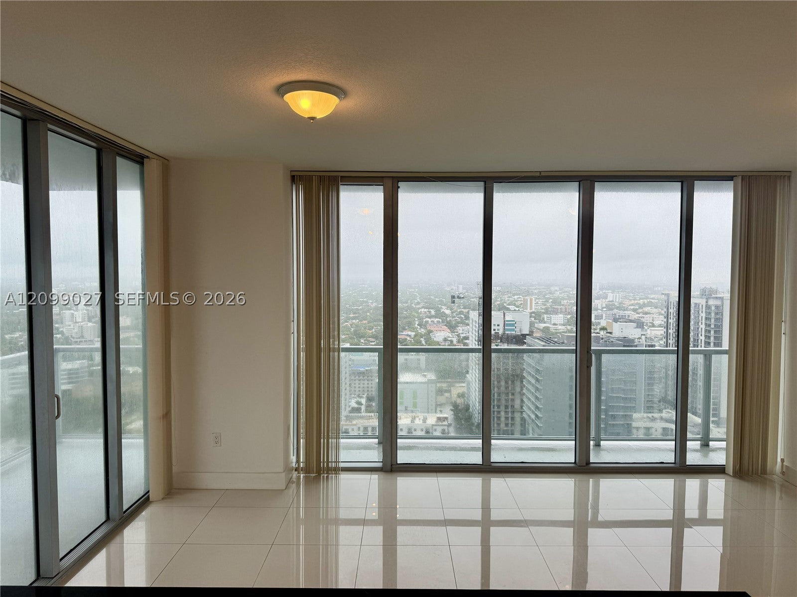 1111 SW 1st Ave 3714